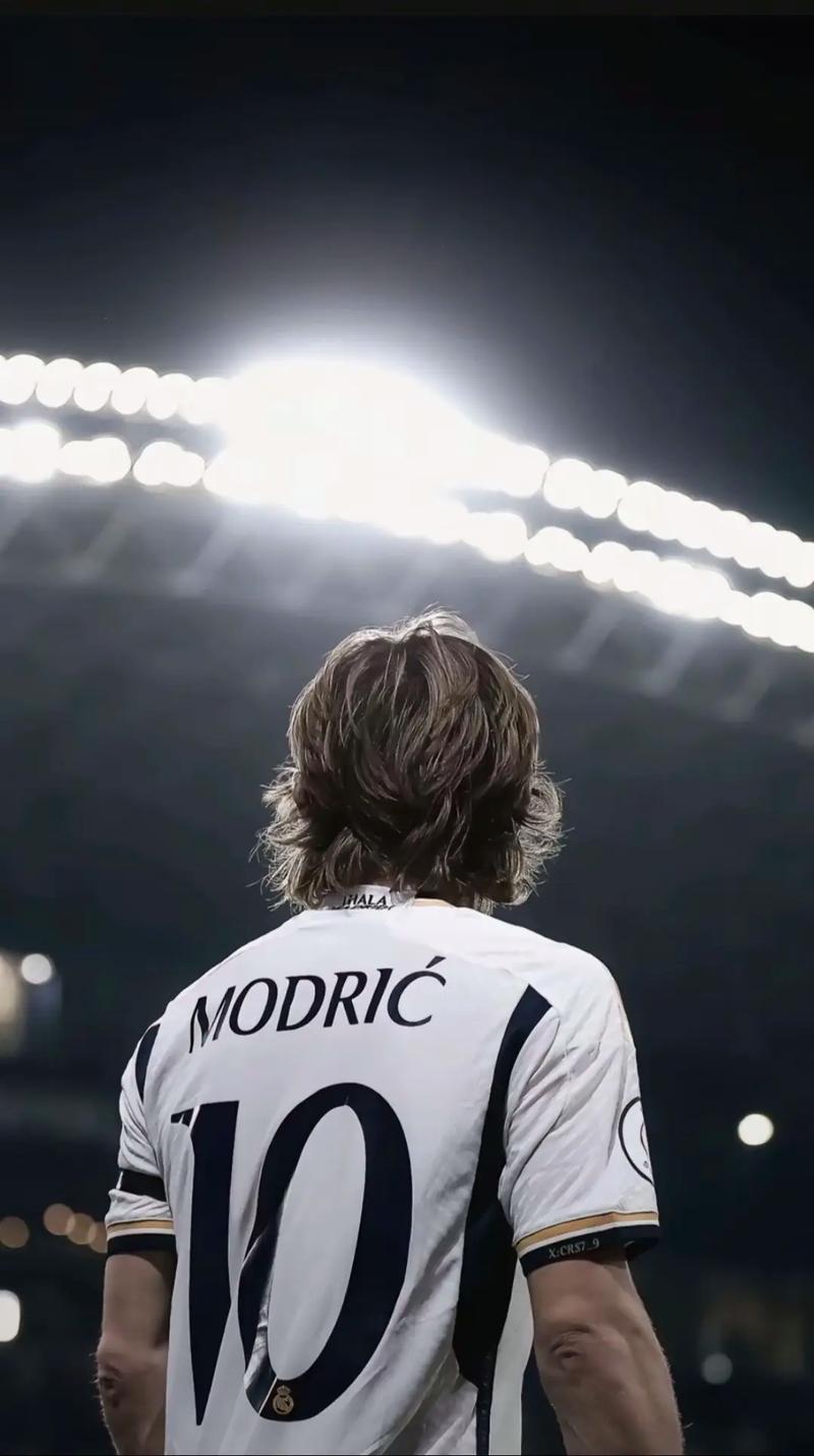 火箭险胜公牛！杜兰特奠定胜局，赛后乌度卡点戴维森，绕开关键提问