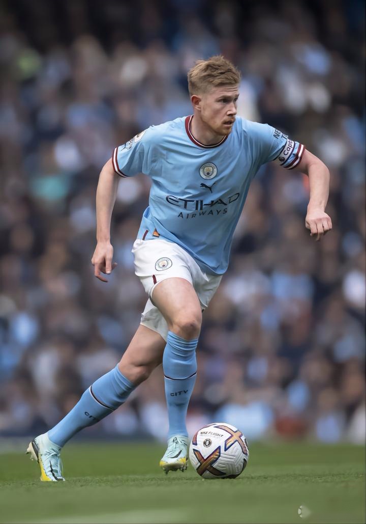 最终细节仍在确认中（租借或永久转会）。体检安排于今日进行。