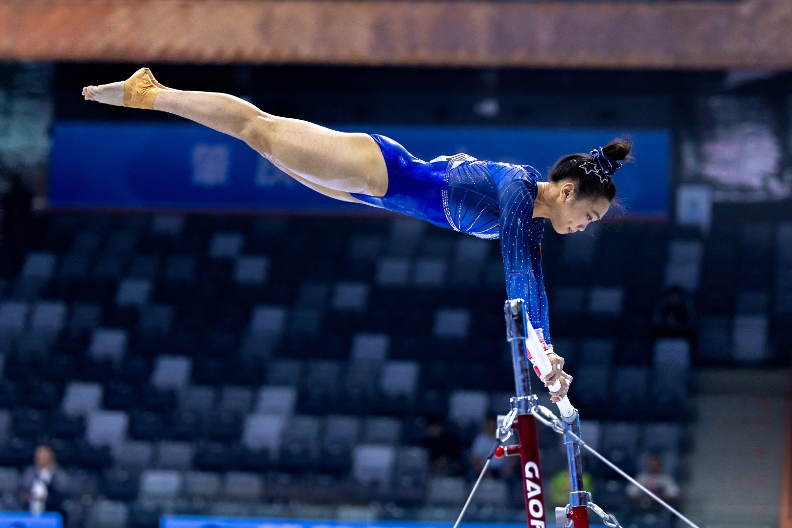 萨拉赫骂街利物浦，曼联传奇鲁尼表示，他和穆帅的处理方式更好