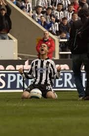 詹姆斯完成生涯第八次压哨绝杀，为湖人生涯首次