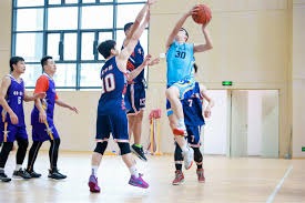 记者：阿诺德从一开始就明确了加盟皇马目标，没与其他俱乐部谈判